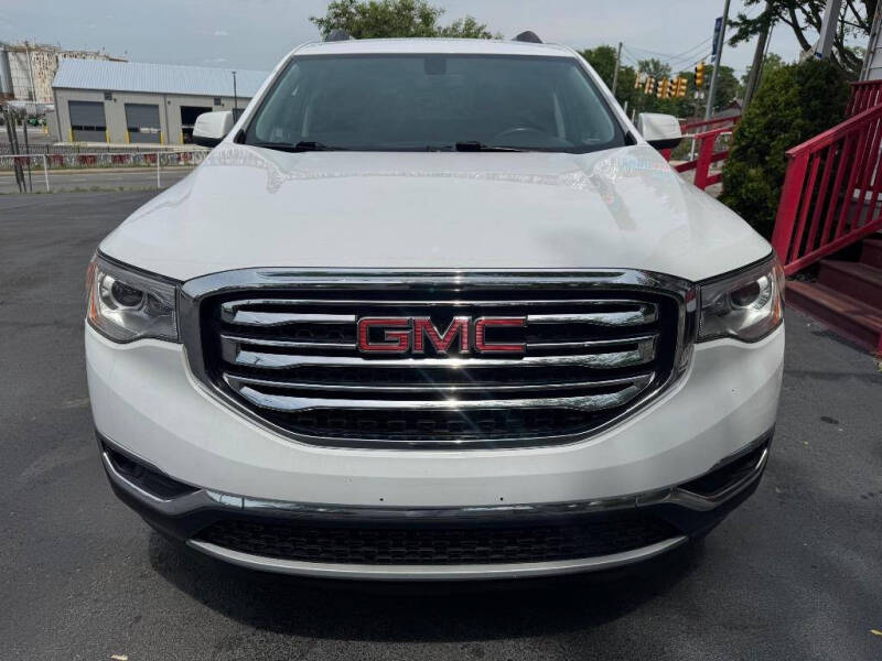 2018 GMC Acadia SLE-2