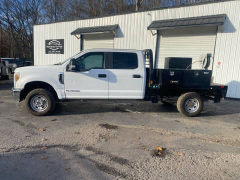 2018 Ford F-250 Super Duty for sale at Monroe Auto's, LLC in Parsons TN