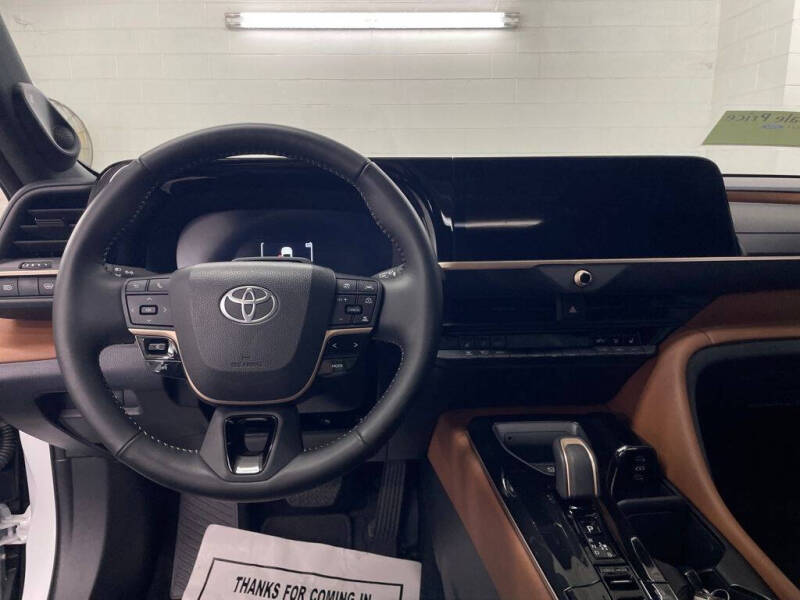 2025 Toyota Crown Limited