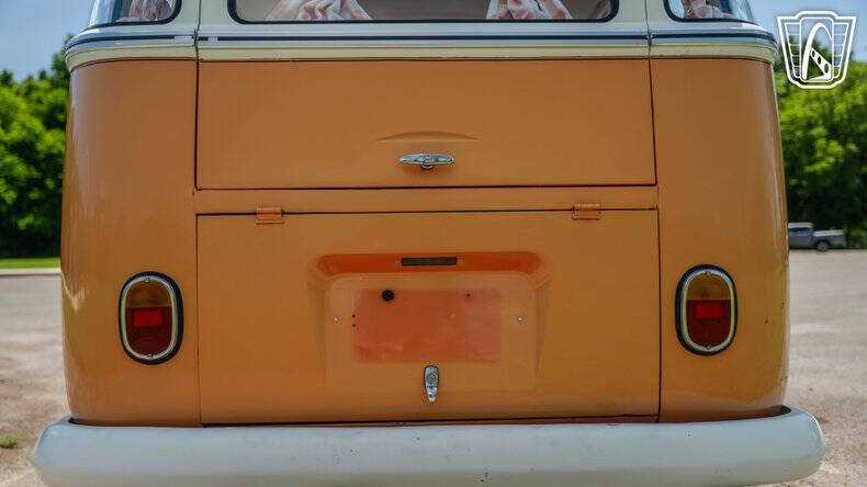 1975 Volkswagen Bus