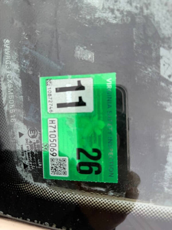 2009 Volkswagen New Beetle Base PZEV