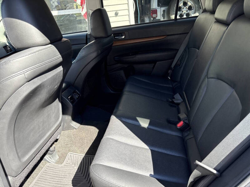 2013 Subaru Outback 2.5i Limited