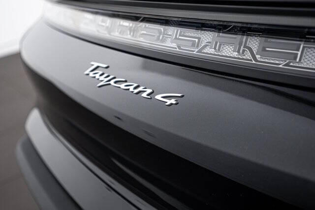 2026 Porsche Taycan 4