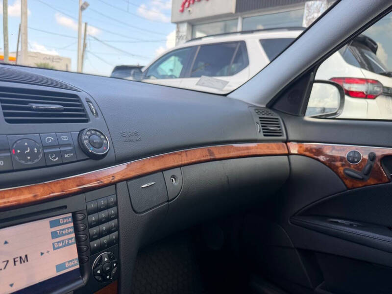 2004 Mercedes-Benz E-Class E 320