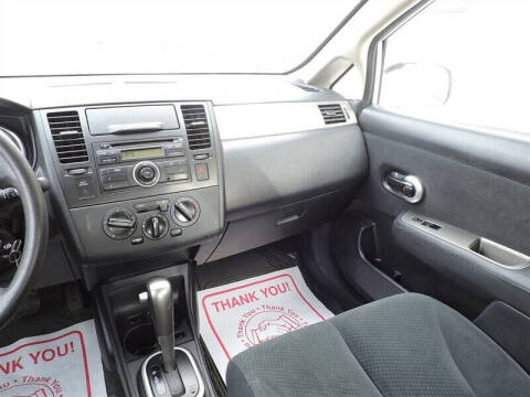 2011 Nissan Versa 1.8 S