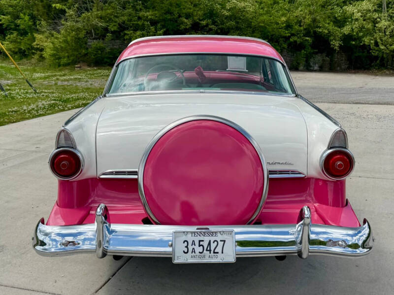 1955 Ford Fairlane