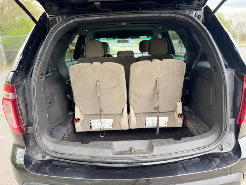 2015 Ford Explorer