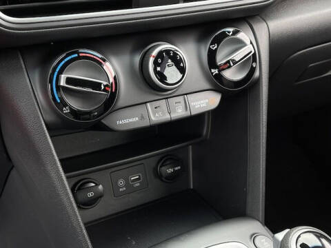 2021 Hyundai Kona SE