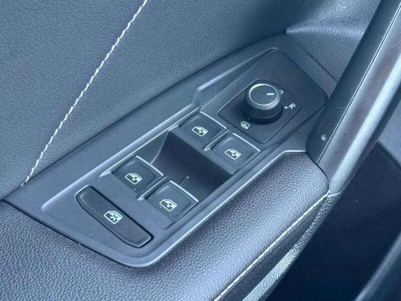 2023 Volkswagen Tiguan SE 4Motion