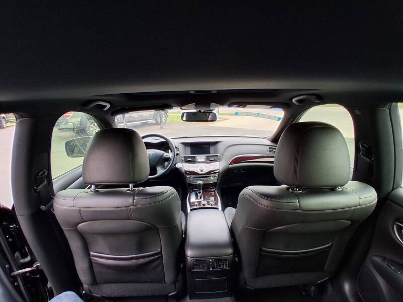 2013 Infiniti M37