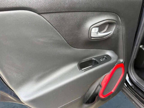 2015 Jeep Renegade Trailhawk