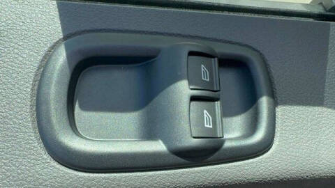 2025 Ford Transit 250