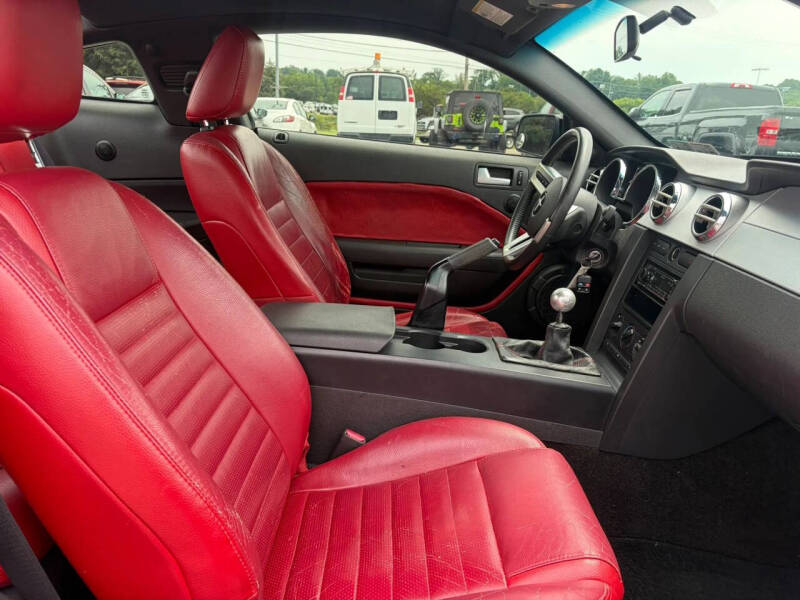 2006 Ford Mustang