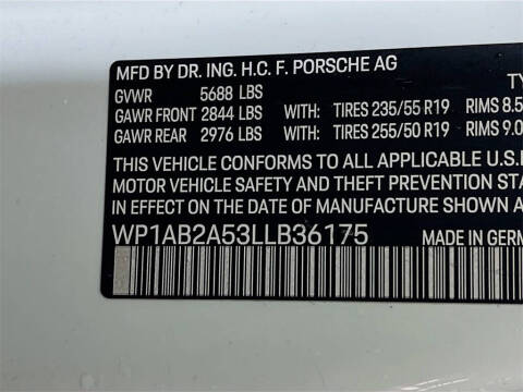 2020 Porsche Macan S