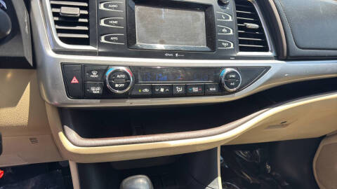 2015 Toyota Highlander LE Plus