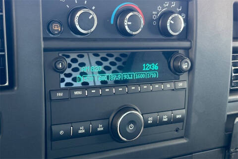 2025 GMC Savana 2500