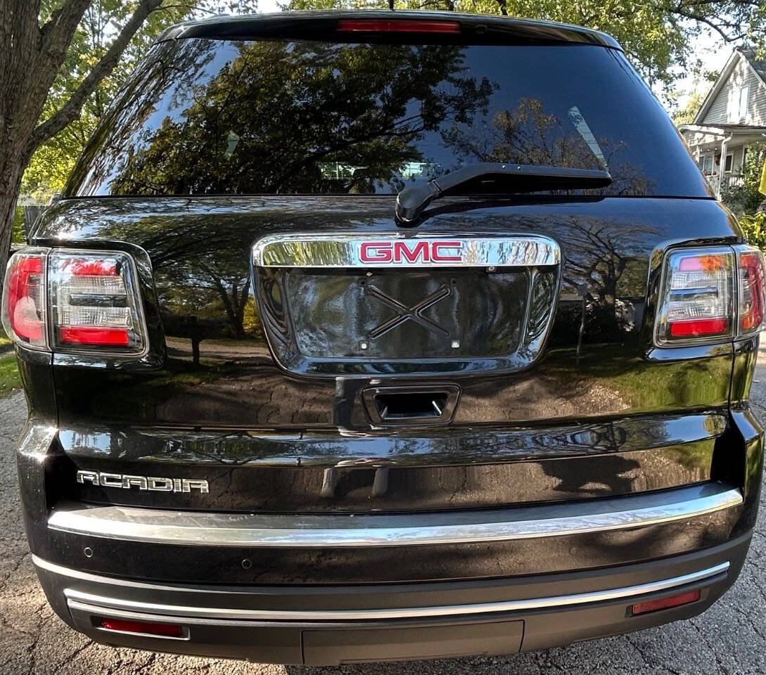 2014 GMC Acadia for sale at Quality Cars Of South Elgin in South Elgin, IL