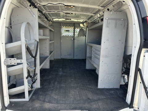 2019 Chevrolet Express 2500