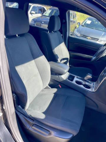 2017 Jeep Grand Cherokee Laredo