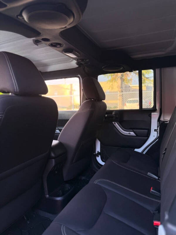 2014 Jeep Wrangler Unlimited Sahara