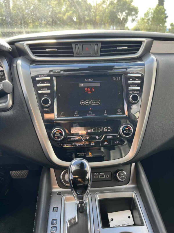 2024 Nissan Murano SV