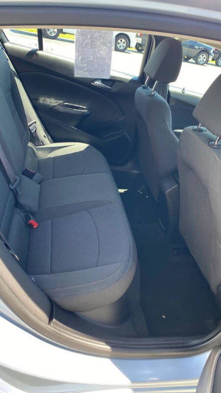 2017 Chevrolet Cruze LS Auto