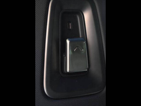 2023 Rivian R1S Adventure