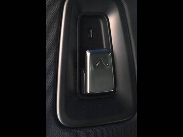 2023 Rivian R1S Adventure