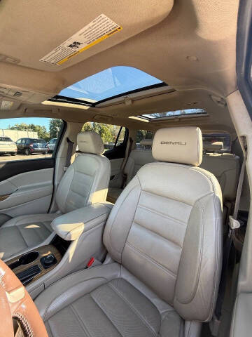 2017 GMC Acadia Denali