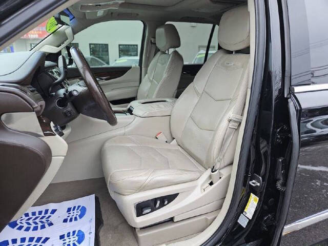 2017 Cadillac Escalade Premium Luxury