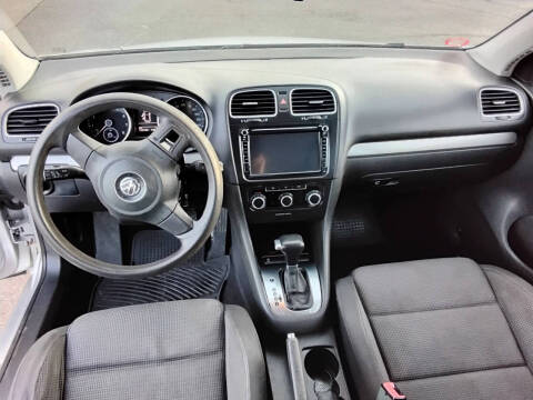 2011 Volkswagen Golf 2.5L