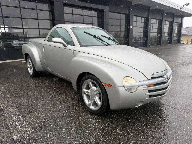 2004 Chevrolet SSR LS