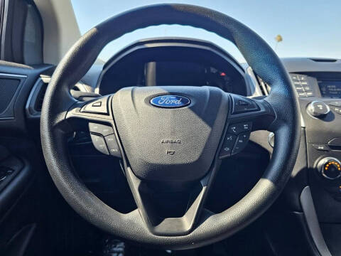 2017 Ford Edge SE
