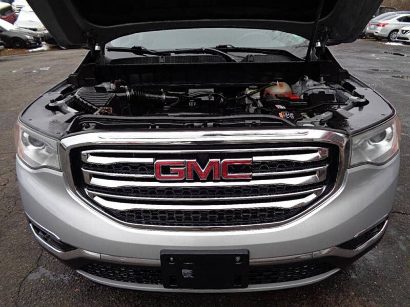 2018 GMC Acadia SLE-2