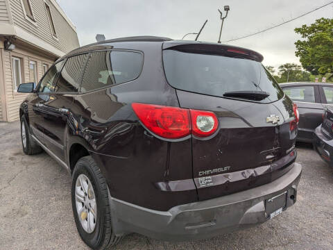 2009 Chevrolet Traverse LS