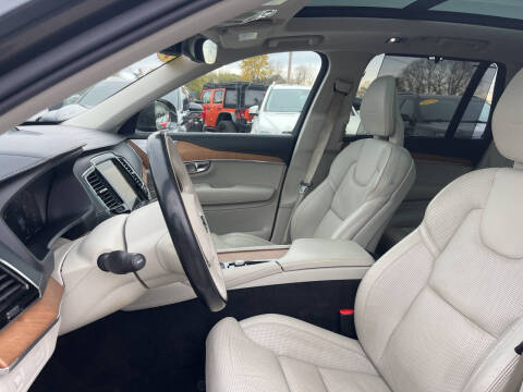 2018 Volvo XC90 T6 Inscription