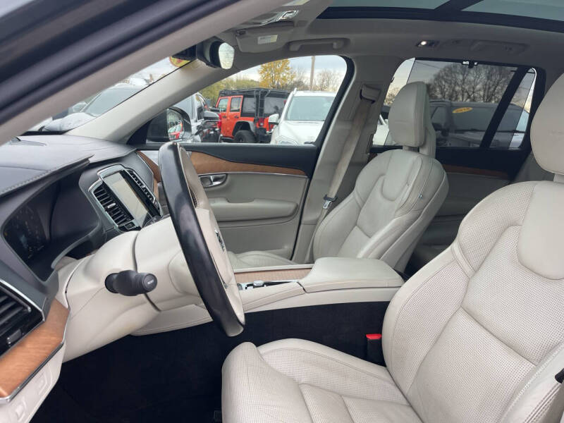 2018 Volvo XC90 T6 Inscription