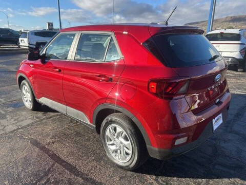 2026 Hyundai Venue SE