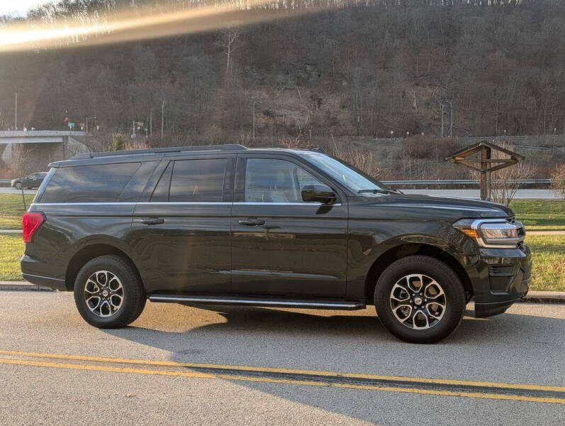 2022 Ford Expedition MAX XLT