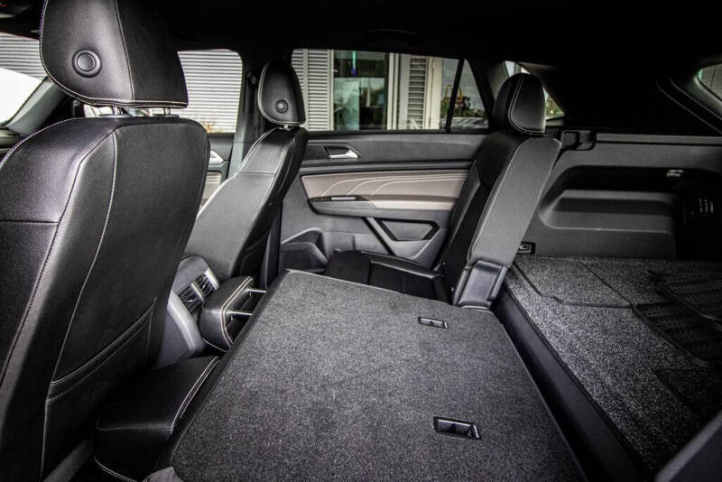 2023 Volkswagen Atlas Cross Sport SE