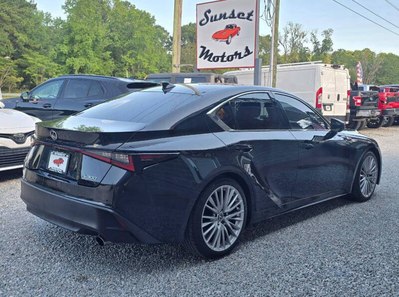 2023 Lexus IS 300