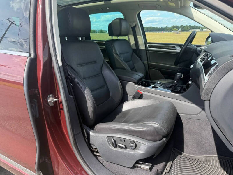 2017 Volkswagen Touareg V6 Executive