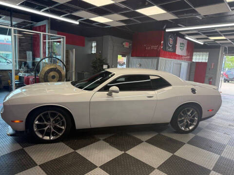 2022 Dodge Challenger GT
