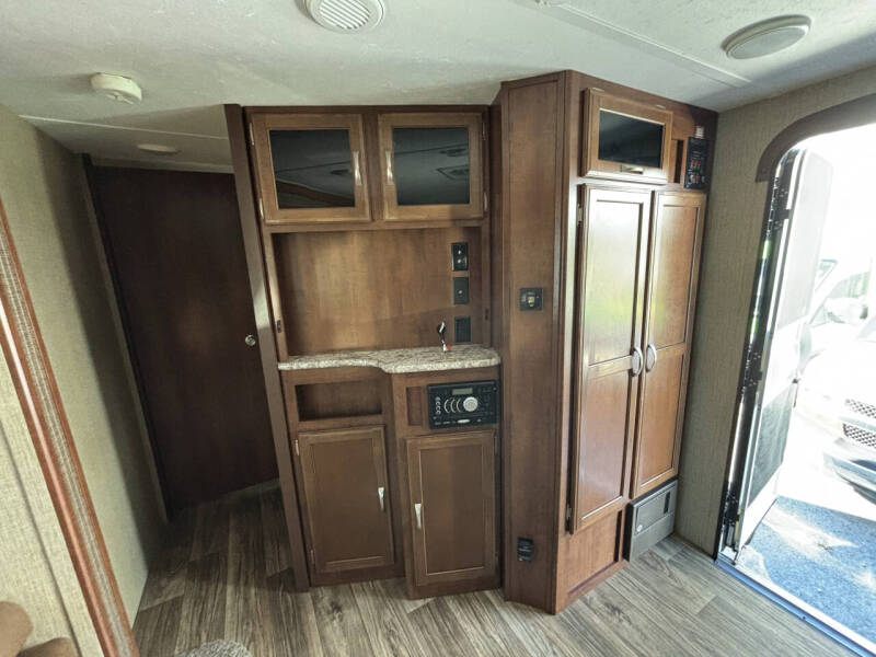 2017 Passport Ultra Lite Grand Touring