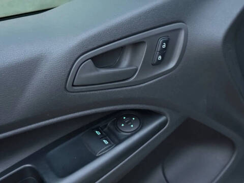 2015 Ford Transit Connect XL