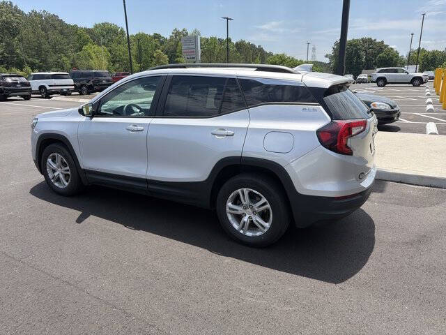 2022 GMC Terrain SLE