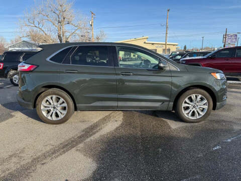 2024 Ford Edge Titanium