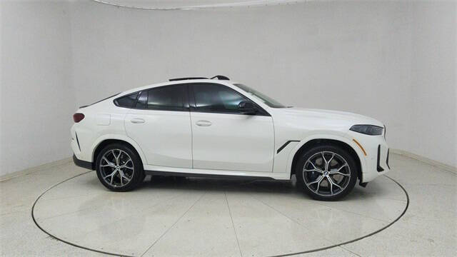 2026 BMW X6 M60i