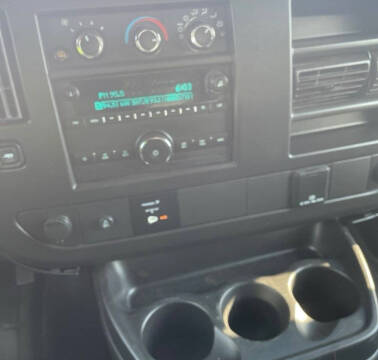 2022 Chevrolet Express 2500