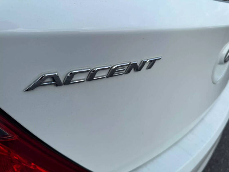 2015 Hyundai Accent GS